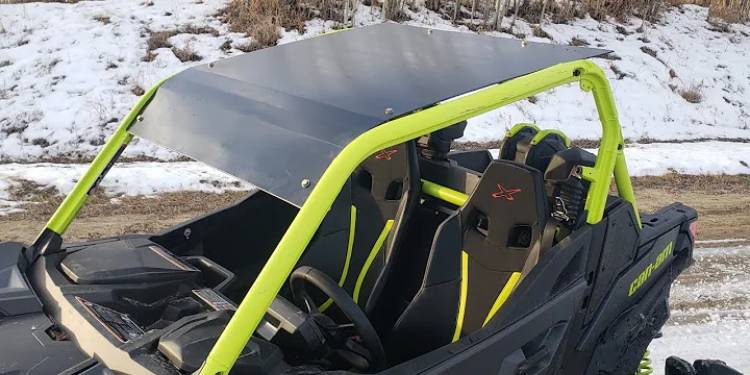 What type of UTV roof do you choose?