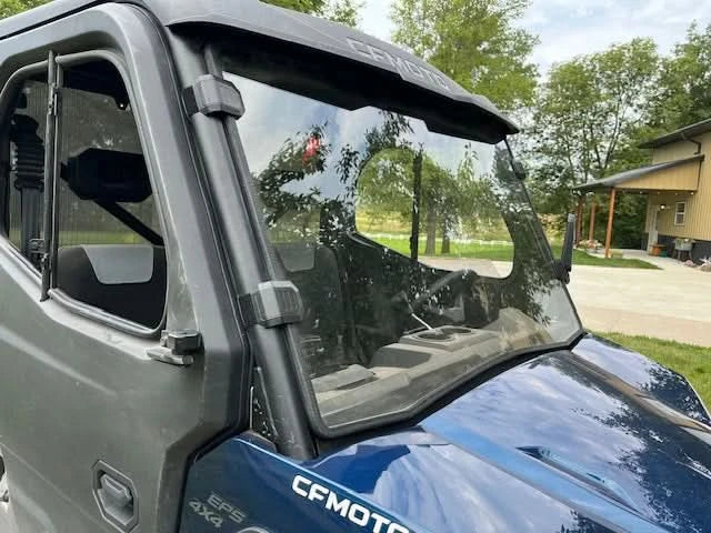 UForce 600 full windshield left side view